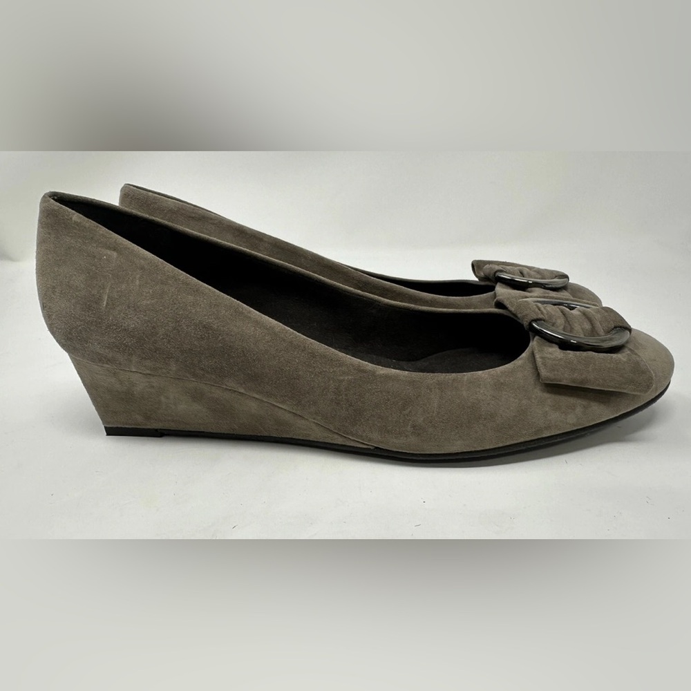Stuart Weitzman Brown Taupe Suede Slip On‎ Wedge Heels Buckle Womens 10 - Picture 3 of 13
